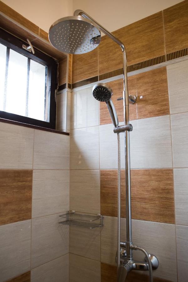 Appartement Kikelet Apartman à Szombathely Extérieur photo