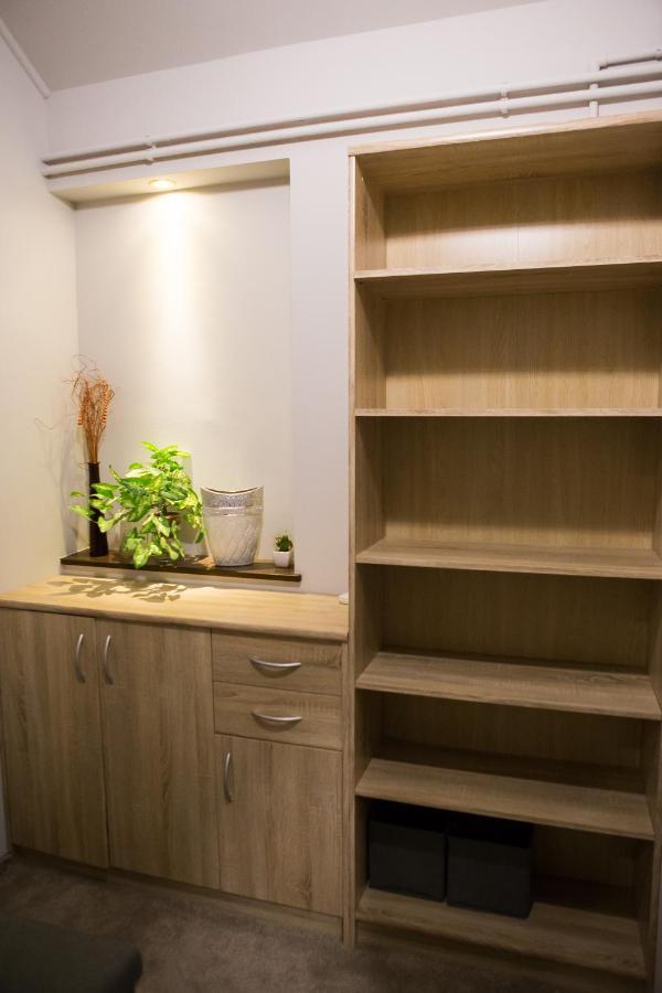 Appartement Kikelet Apartman à Szombathely Extérieur photo